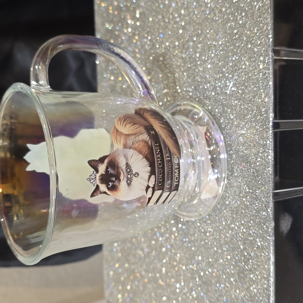 Amanda Greenwood Princess Cat Fashion Bookstack Glass Mug, NWT - Picture 8 of 8